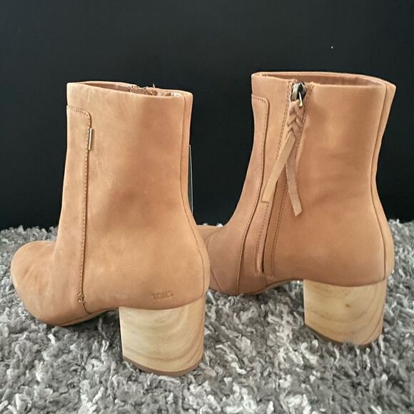 NIB TOMS Evie Zippered Booties - Picture 5 of 9